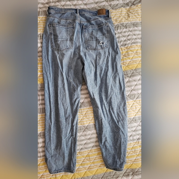 American Eagle AE Highest Rise 90s Boyfriend Jeans Denim sz 12  Distressed - Picture 5 of 9